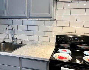 7320 Capitol Street - Photo Thumbnail 5