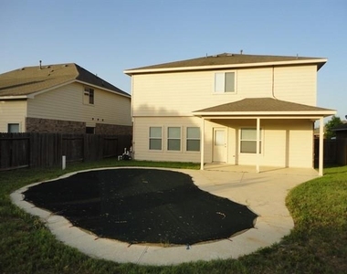 32338 Golden Oak Park Lane - Photo Thumbnail 6