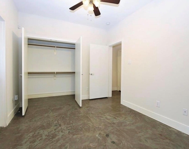 637 Rutland Street - Photo Thumbnail 13