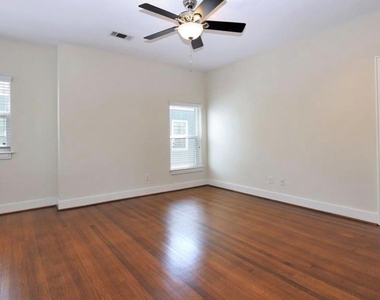 637 Rutland Street - Photo Thumbnail 8