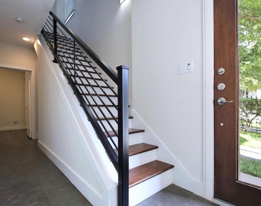 637 Rutland Street - Photo Thumbnail 16