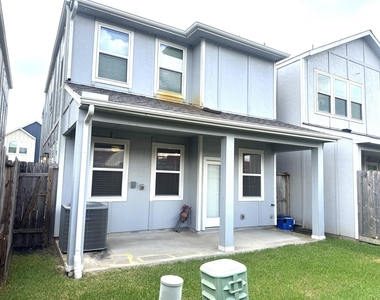 1902 La Magnolia Drive - Photo Thumbnail 24