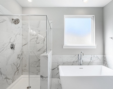 8423 Berry Brush Lane - Photo Thumbnail 21