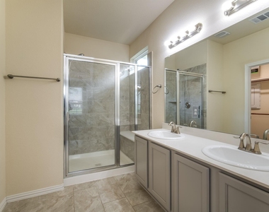 13018 Leisure Cove Drive - Photo Thumbnail 17