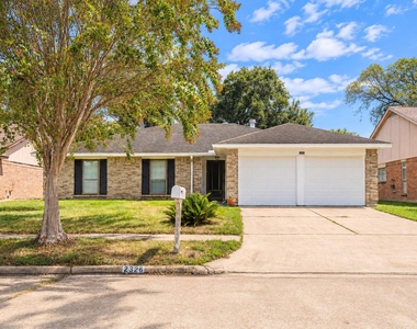 2326 Hazy Creek Drive - Photo Thumbnail 1