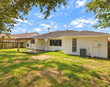 2326 Hazy Creek Drive - Photo Thumbnail 38