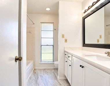 2326 Hazy Creek Drive - Photo Thumbnail 24