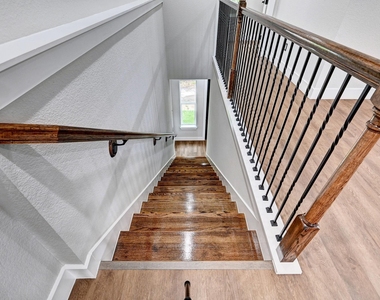703 Carol Lynn Dr - Photo Thumbnail 47
