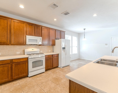 130 W Montfair Boulevard - Photo Thumbnail 10