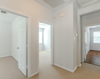130 W Montfair Boulevard - Photo Thumbnail 14