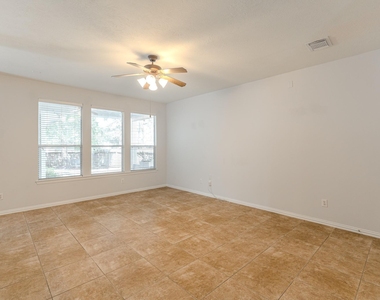 130 W Montfair Boulevard - Photo Thumbnail 6