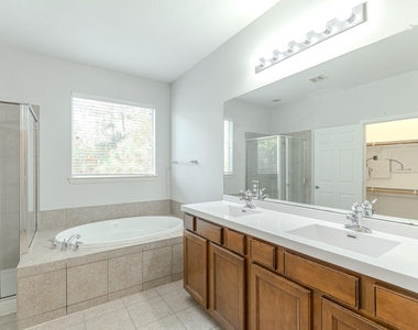 130 W Montfair Boulevard - Photo Thumbnail 17