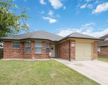 8302 Sanford Street - Photo Thumbnail 2