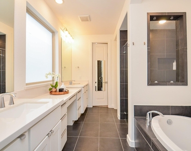 4303 Sage Glen Lane - Photo Thumbnail 20