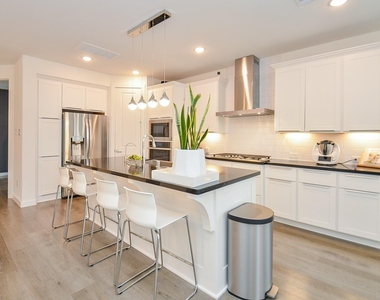 4303 Sage Glen Lane - Photo Thumbnail 12
