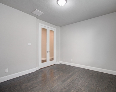 10223 Wylde Point Lane - Photo Thumbnail 32