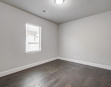 10223 Wylde Point Lane - Photo Thumbnail 31
