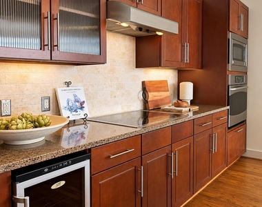 1400 Mckinney Street - Photo Thumbnail 15