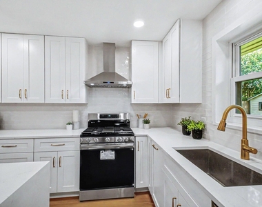 5443 Redstart Street - Photo Thumbnail 3