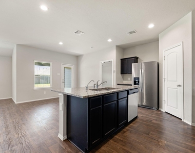 40510 Birch Shadow Court - Photo Thumbnail 4