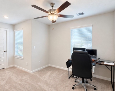 8602 Blueberry Ash Street - Photo Thumbnail 10