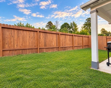 8602 Blueberry Ash Street - Photo Thumbnail 16