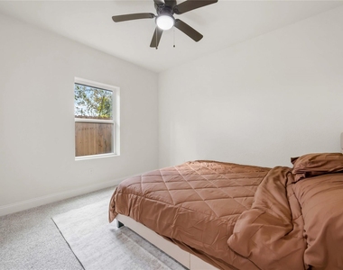 9129 Brandon Street - Photo Thumbnail 12