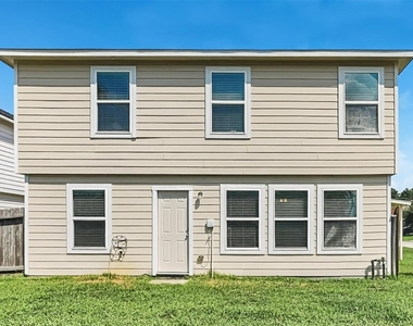 9928 Grebe Drive - Photo Thumbnail 17