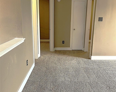 6819 Kingwood Glen Drive - Photo Thumbnail 23