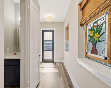 1417 Biondo Way - Photo Thumbnail 4