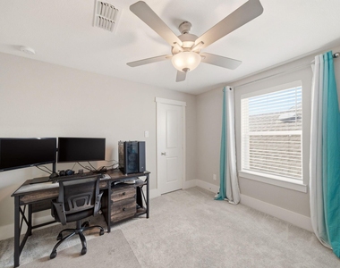 1417 Biondo Way - Photo Thumbnail 21