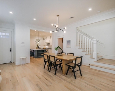 508 W 26th Street - Photo Thumbnail 15