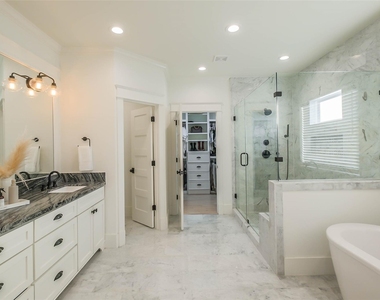 508 W 26th Street - Photo Thumbnail 26