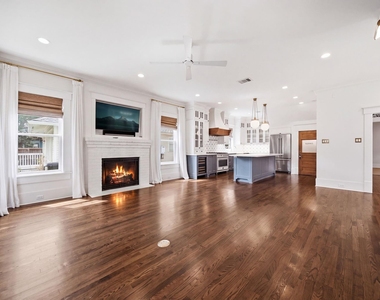 728 Bayland Avenue - Photo Thumbnail 13