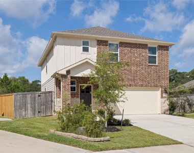 2046 West Darlington Oak Ct - Photo Thumbnail 2