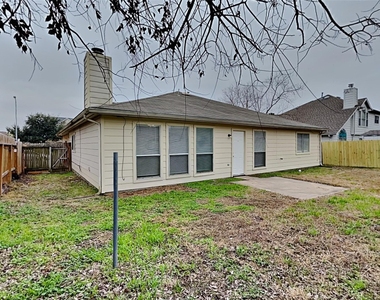 17602 Coventry Oaks Drive - Photo Thumbnail 17