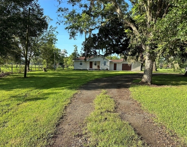 5249 County Road 353 - Photo Thumbnail 3