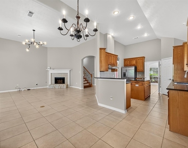 2223 Fern Mist Lane - Photo Thumbnail 17