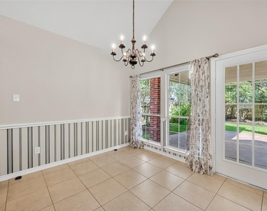 2223 Fern Mist Lane - Photo Thumbnail 15