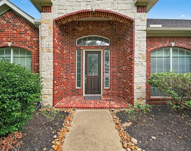 2223 Fern Mist Lane - Photo Thumbnail 4