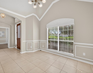 2223 Fern Mist Lane - Photo Thumbnail 7