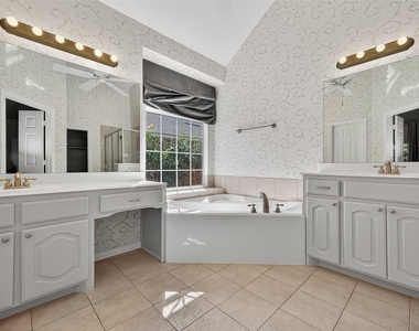 2223 Fern Mist Lane - Photo Thumbnail 28