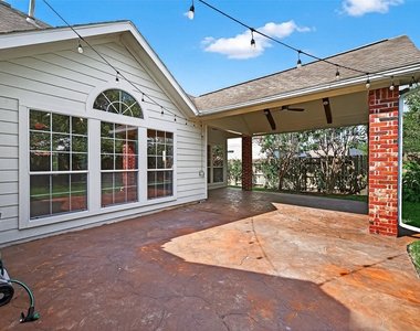 2223 Fern Mist Lane - Photo Thumbnail 45