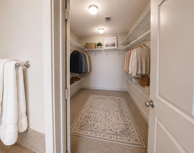 1400 Mckinney Street - Photo Thumbnail 5