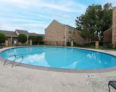 600 Wilcrest Drive - Photo Thumbnail 43