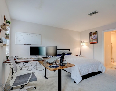 600 Wilcrest Drive - Photo Thumbnail 29