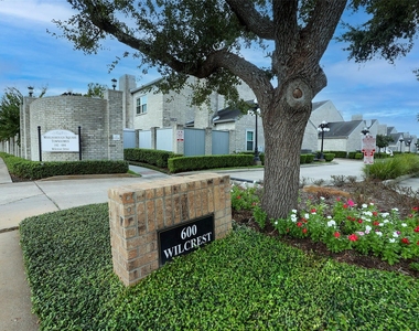 600 Wilcrest Drive - Photo Thumbnail 45