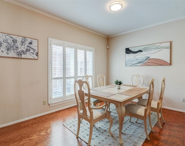 600 Wilcrest Drive - Photo Thumbnail 14