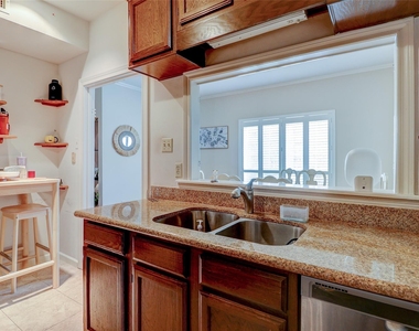 600 Wilcrest Drive - Photo Thumbnail 20