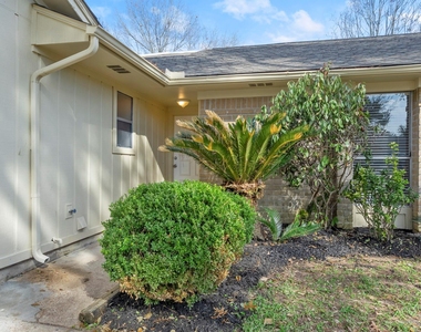 15606 Stoney Fork Drive - Photo Thumbnail 3